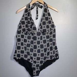 CATALINA Halter Chain Link Geometric Black/White Print One Piece Swim Suit